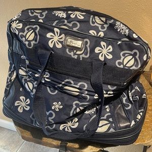 Expandable foldable luggage bag with wheels